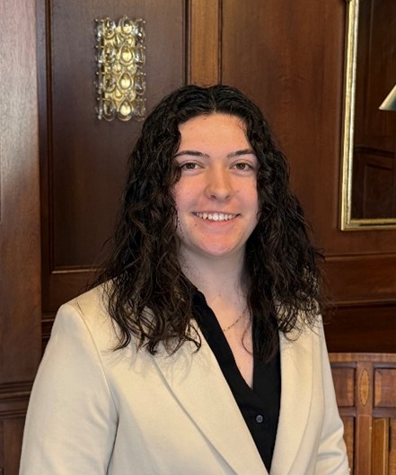 photo of  Isabella Lee